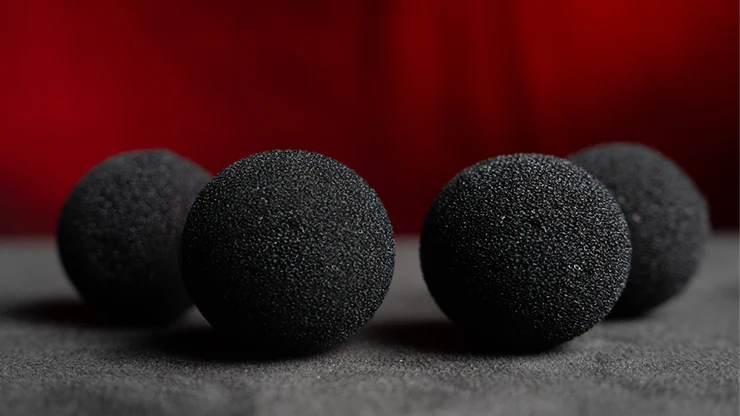 Balles Mousse NOIRES - Pack de 4 (Magic Sponge Balls) - Image 4